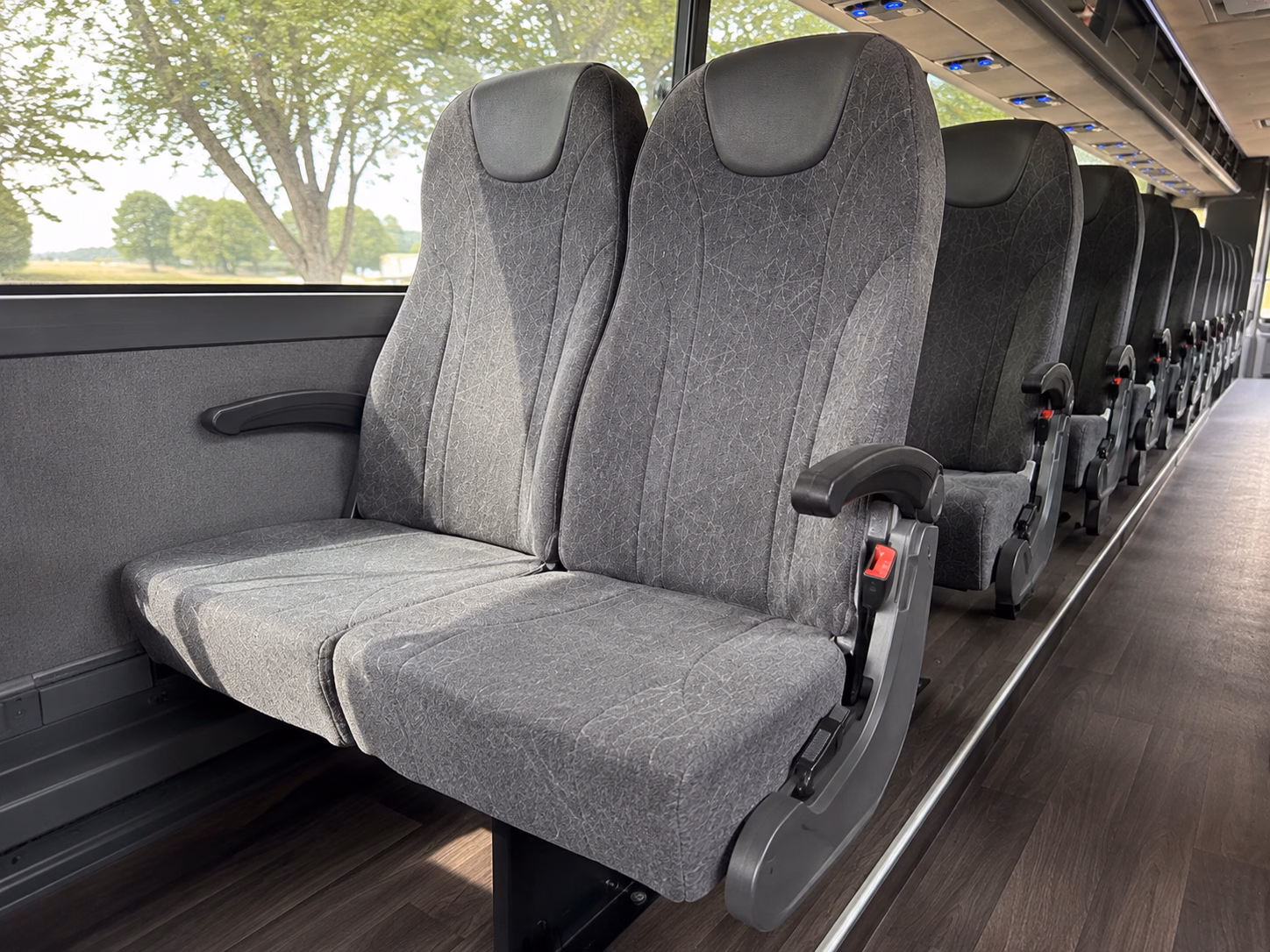 how the type of bus you choose changes the price in harrisonburg virginia