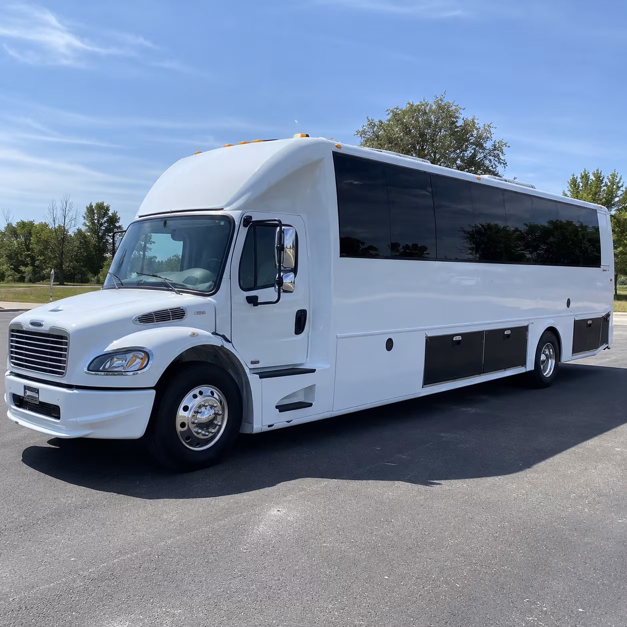 lynchburg 40 passenger party bus