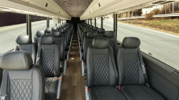 harrisonburg 18 passenger minibus rental
